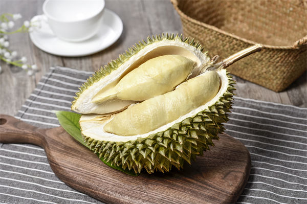 榴蓮價(jià)格暴跌50%，有人買了50箱，預(yù)算管理怎么看？