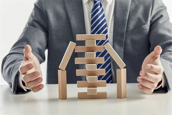 企業(yè)為保預(yù)算平衡砍項(xiàng)目，錯(cuò)失發(fā)展機(jī)遇，值得嗎？